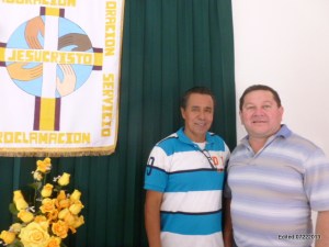 Rev. Daniel Celis (r.) with Pastor Jose of Villas del Sol, one of Mazatlan's 3 "mission" churches